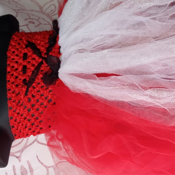 Red Tutu - Picture 6 of 8